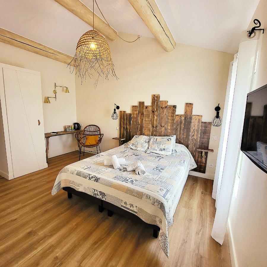 Bed and Breakfast Manade Saint Louis Mas De La Paix Вовер Экстерьер фото